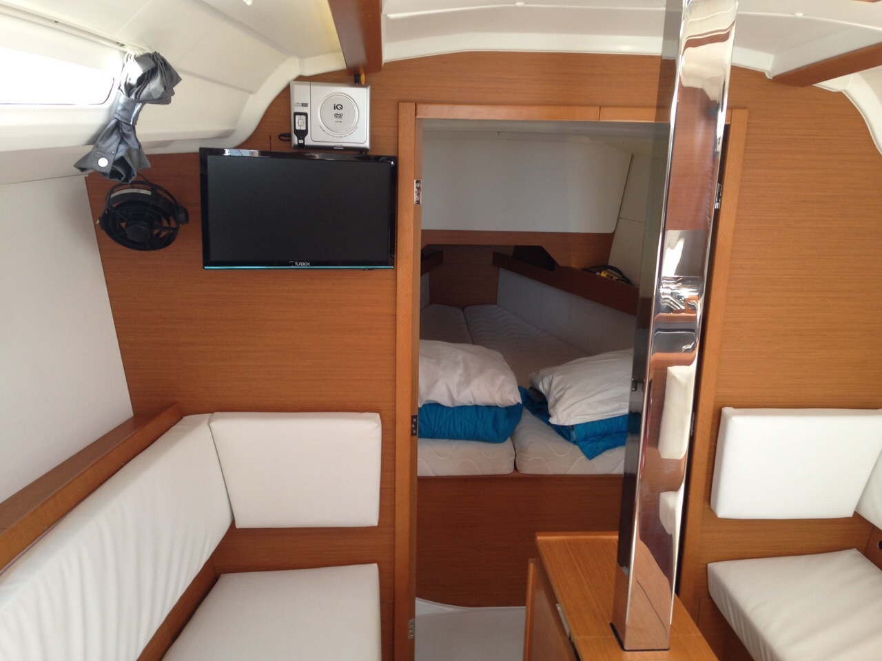 Sun Odyssey 349 (3 cab.) — photo 14