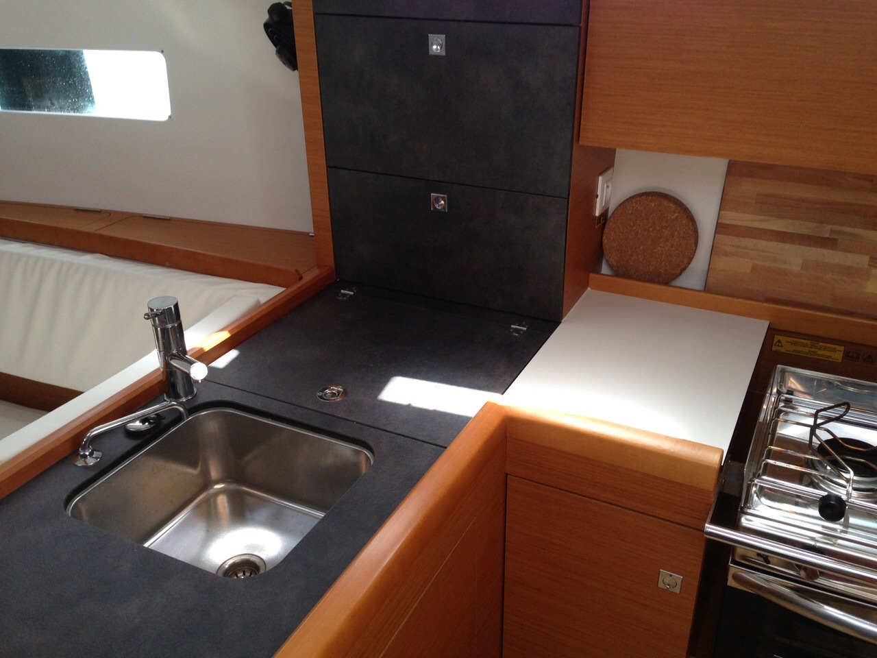 Sun Odyssey 349 (3 cab.) — photo 22