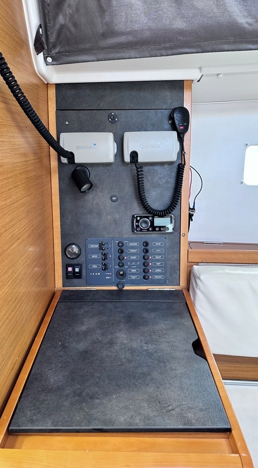 Sun Odyssey 349 (3 cab.) — photo 9