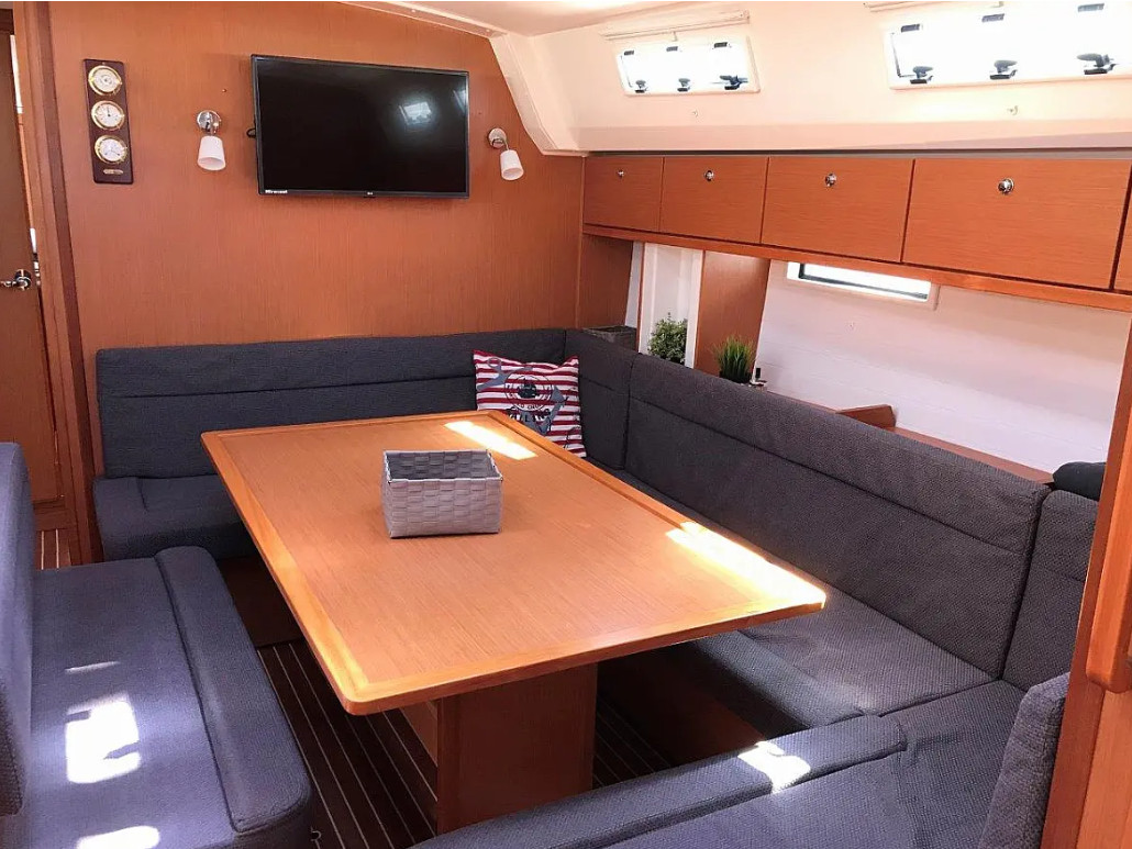 Bavaria Cruiser 50 (5 cab.) — photo 13