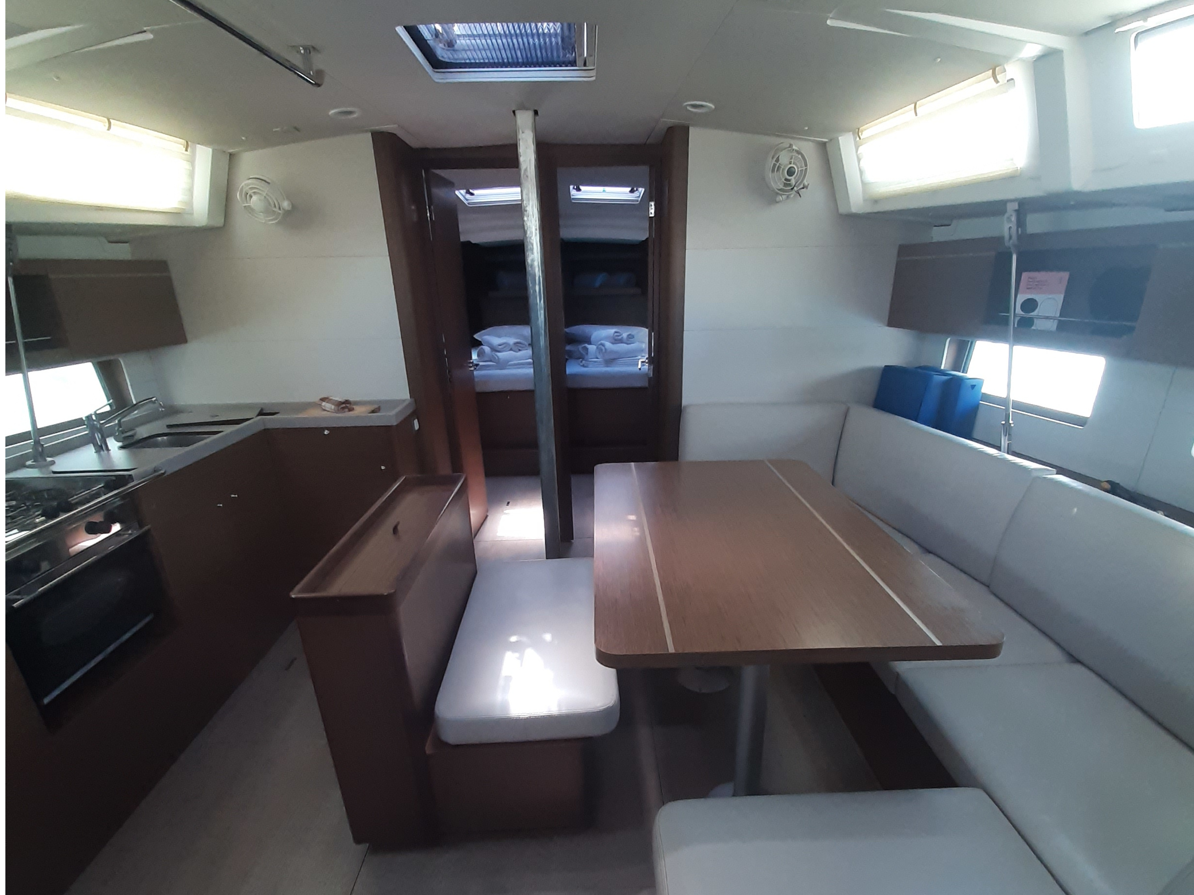 Oceanis 46.1 (5 cab.) — photo 7