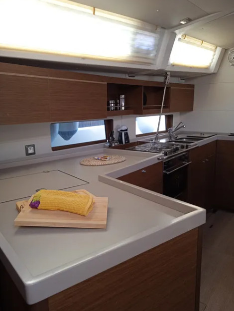 Oceanis 46.1 (5 cab.) — photo 4