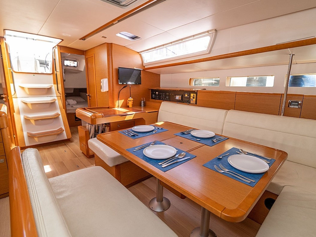 Sun Odyssey 509 (5 cab.) — photo 2