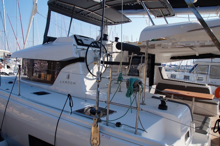 Lagoon 42 (4 cab) — photo 24