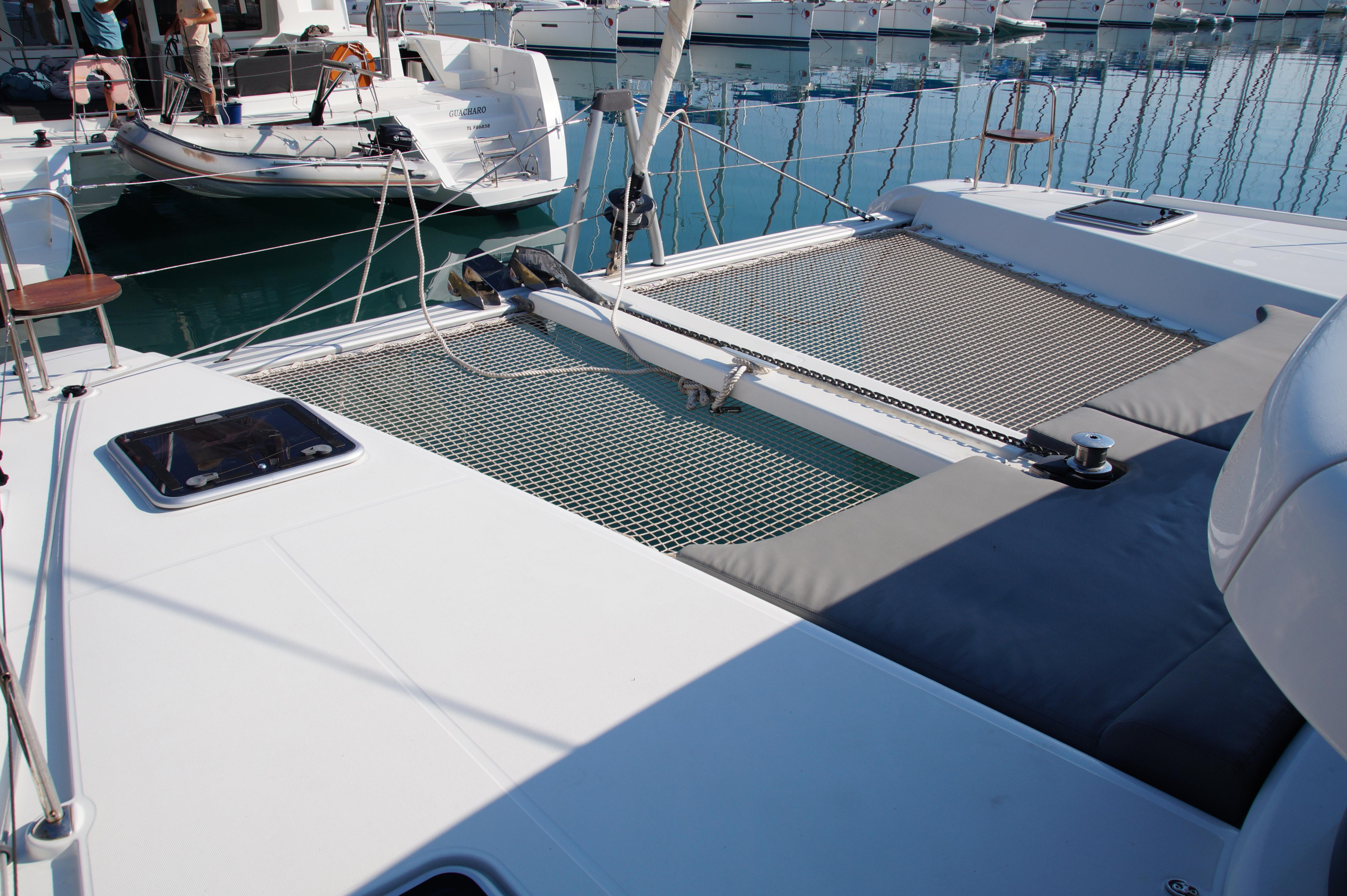 Lagoon 42 (4 cab) — photo 8