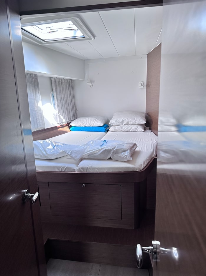 Lagoon 42 (4 cab) — photo 14