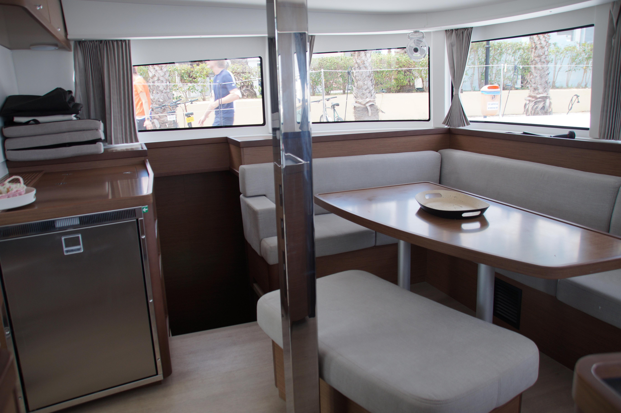 Lagoon 42 (4 cab) — photo 22