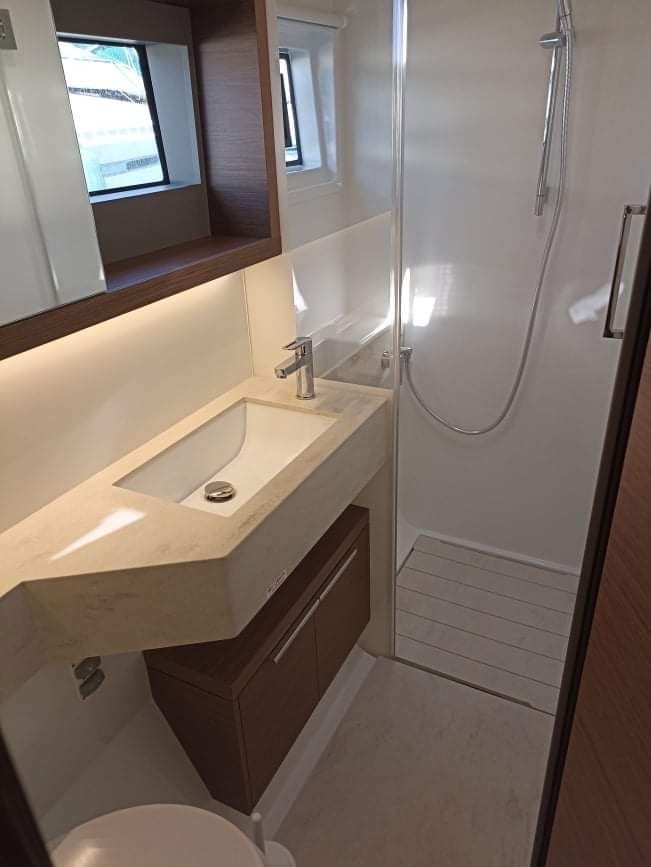 Lagoon 50 (6 cab.) — photo 12