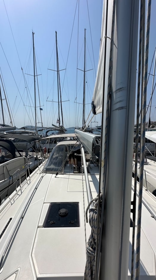 Bavaria C45 (5 cabins) — photo 11
