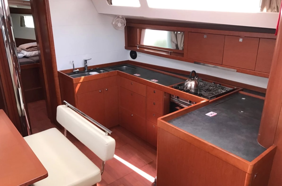 Oceanis 48 (5 cab.) — photo 2