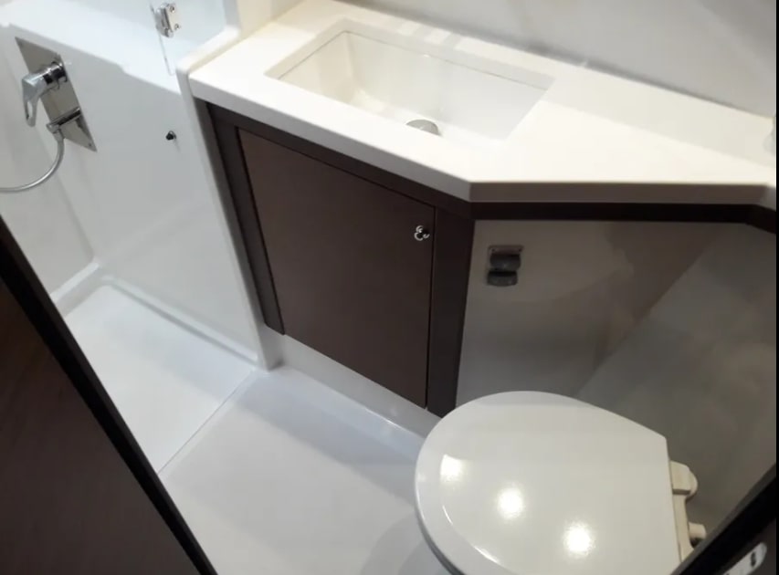 Lagoon 450 F (4 cab.) — photo 4