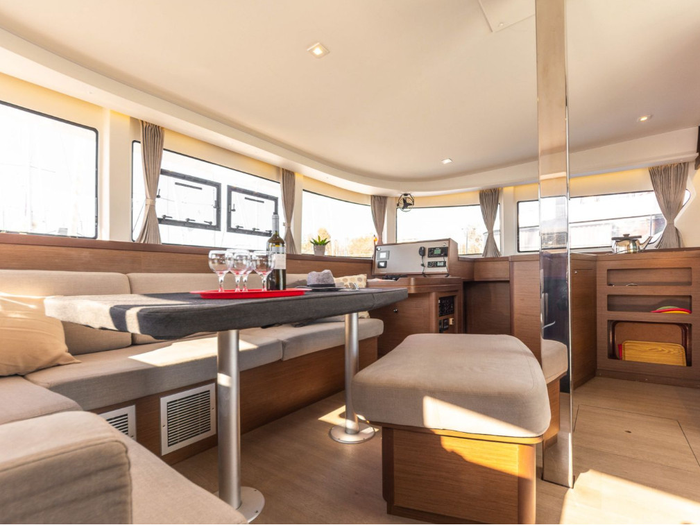 Lagoon 42 (6 cab.) — photo 7