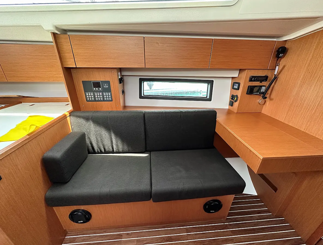 Bavaria Cruiser 56 (5 cab.) — photo 6