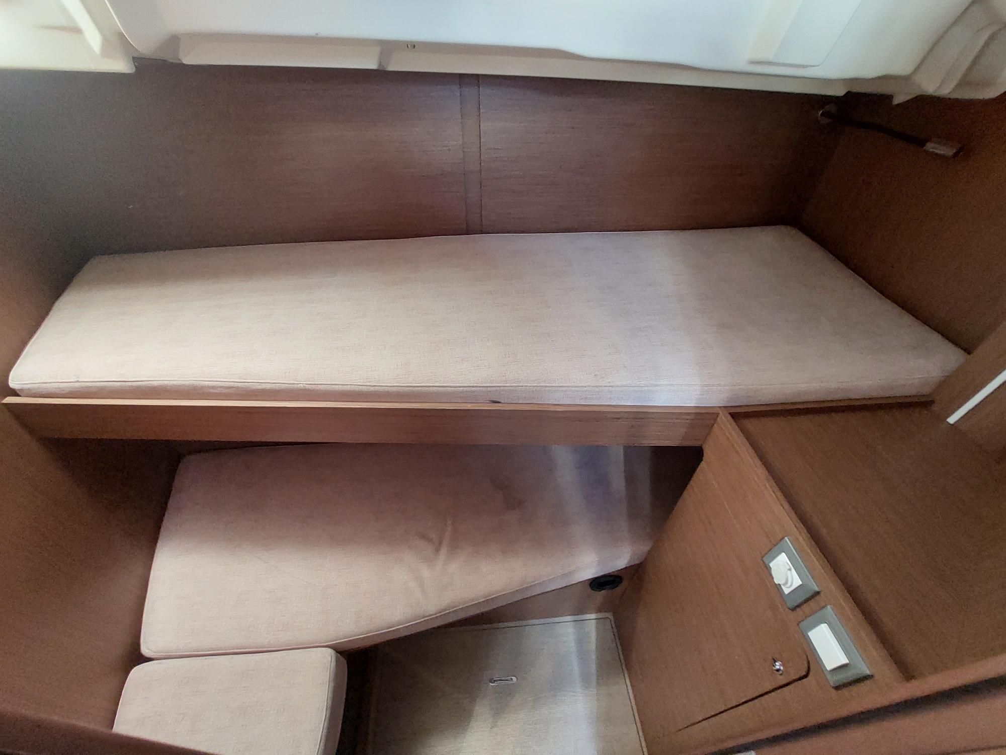 Oceanis 46.1 (5 cab) — photo 8