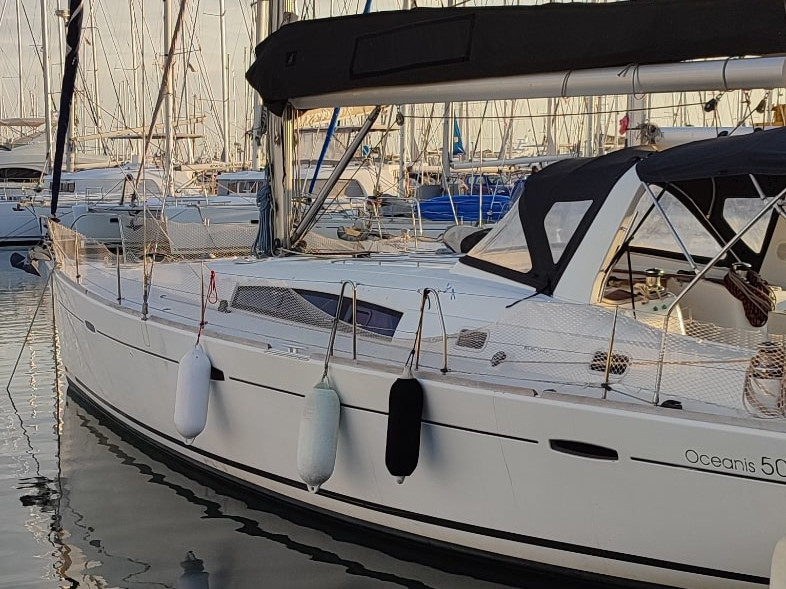 Oceanis 50 Family (5 cab.) — photo 1