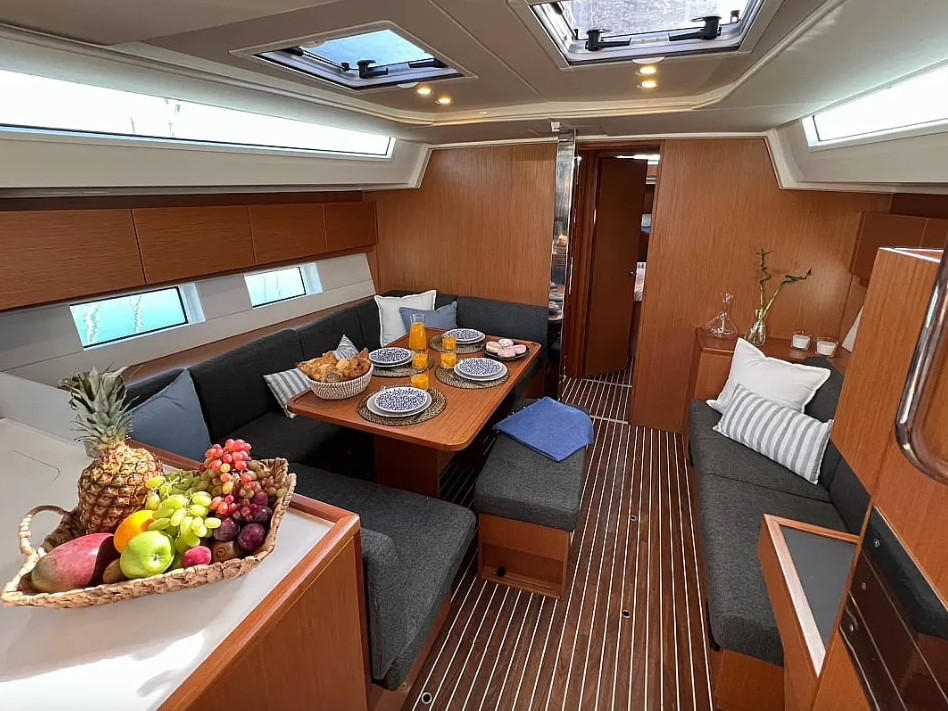 Bavaria C45 (5 cab.) — photo 5