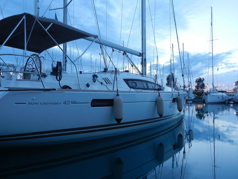Sun Odyssey 42DS (3 cab.) — photo 1