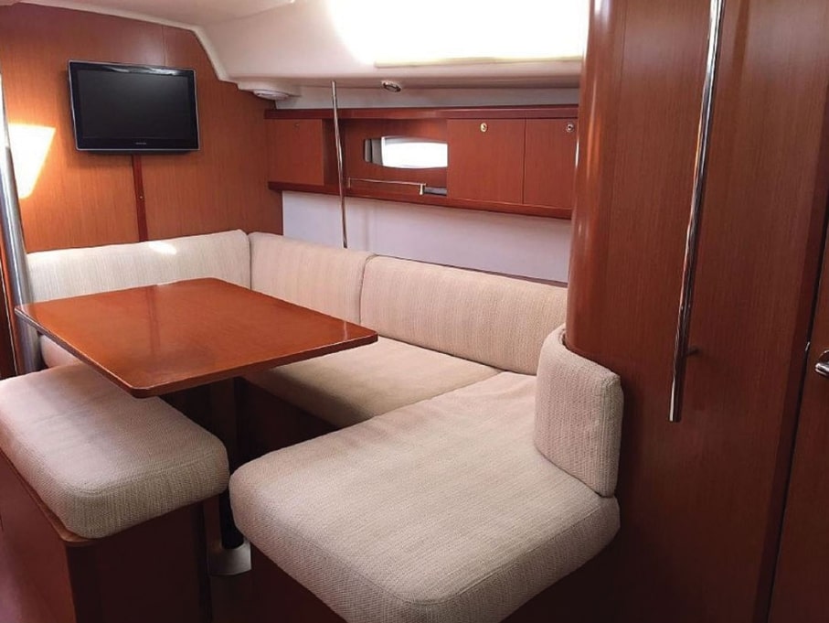Oceanis 40 (3 cab.) — photo 10