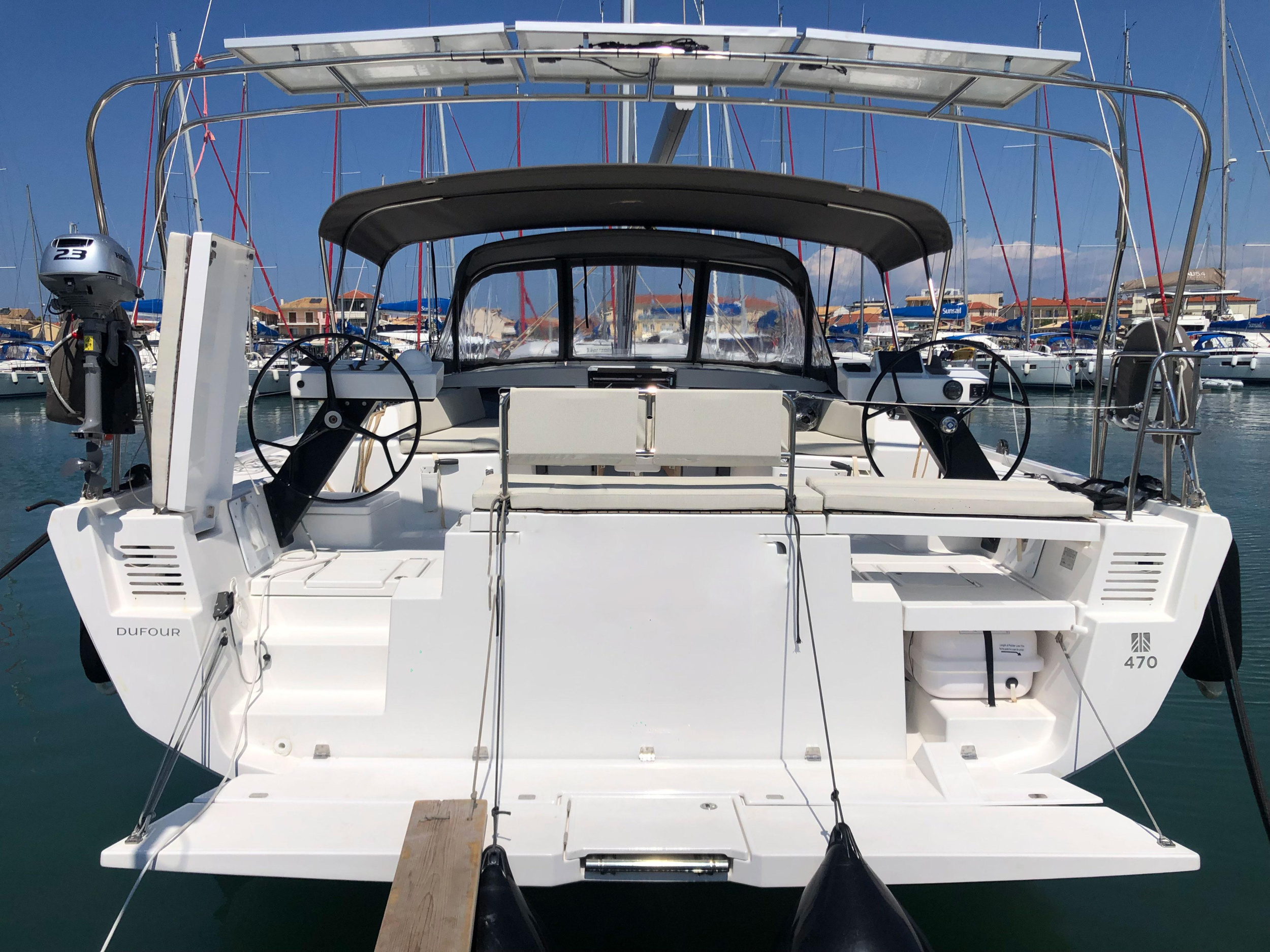 Dufour 470 (5 cab.) — photo 1