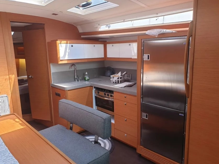 Dufour 470 (5 cab.) — photo 6