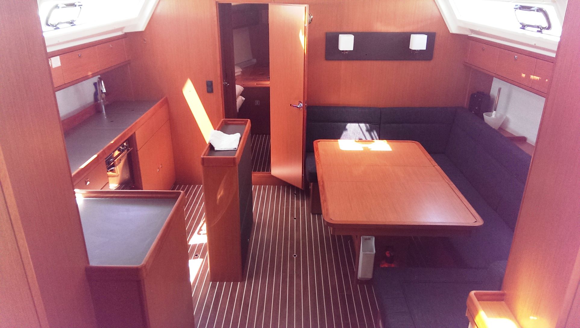Bavaria Cruiser 46 (4 cab.) — photo 21