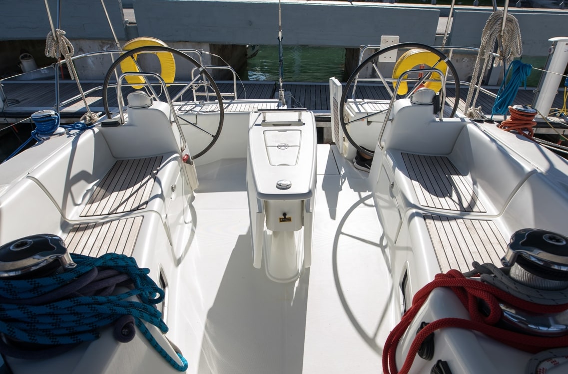 Oceanis 50 (5 cab.) — photo 7