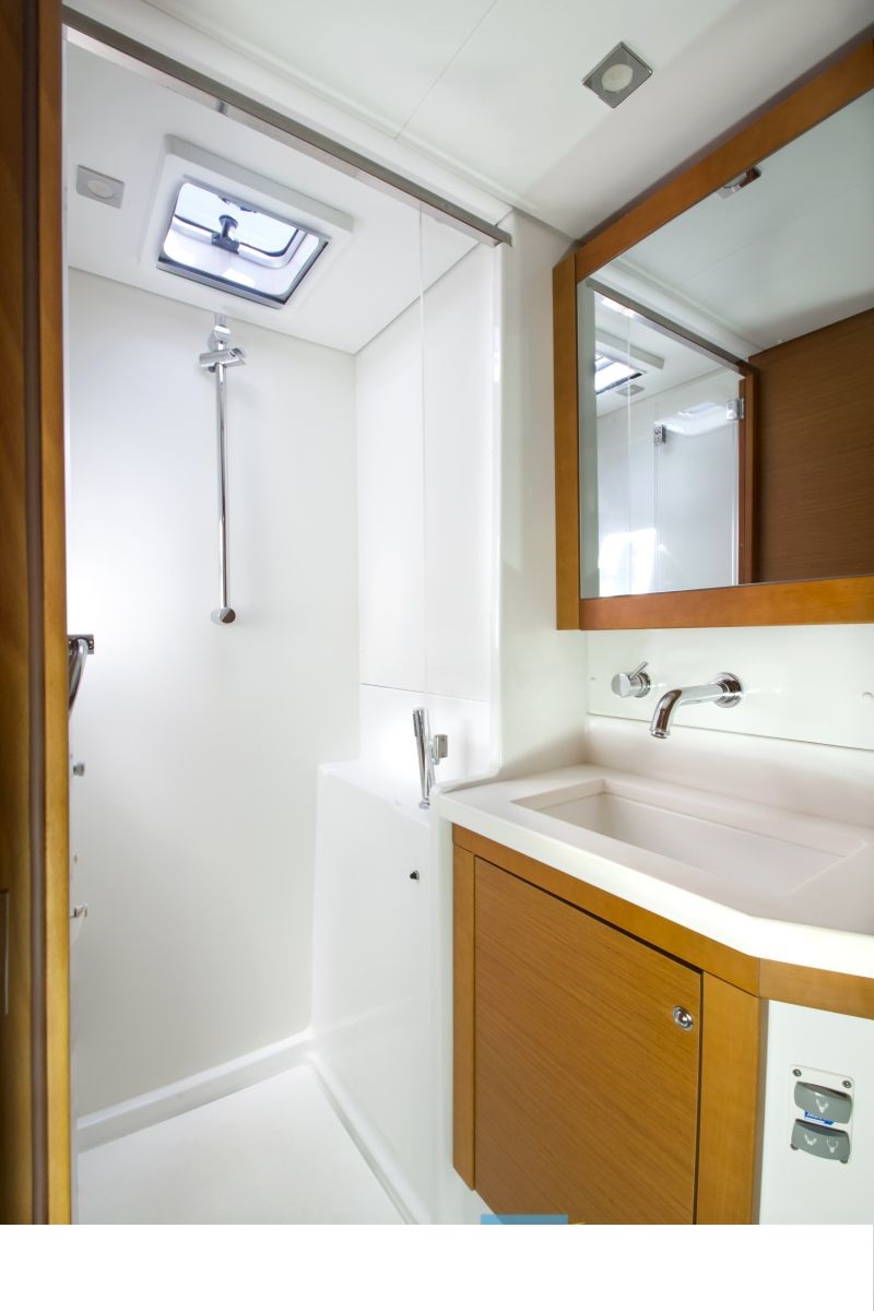 Lagoon 450 F (4 cab) — photo 10