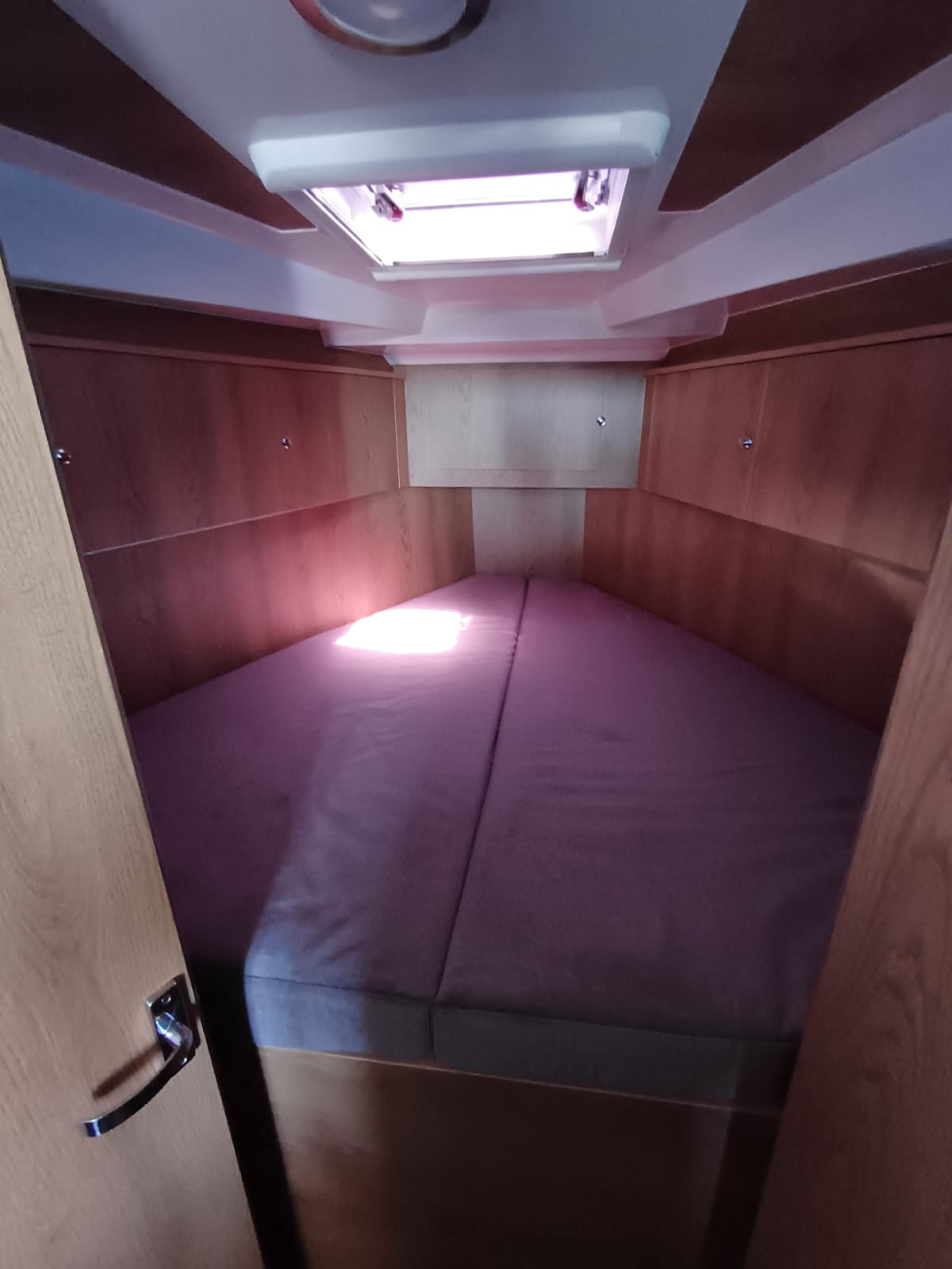 Nikhen Aquasun 34 Sedan LP — photo 18