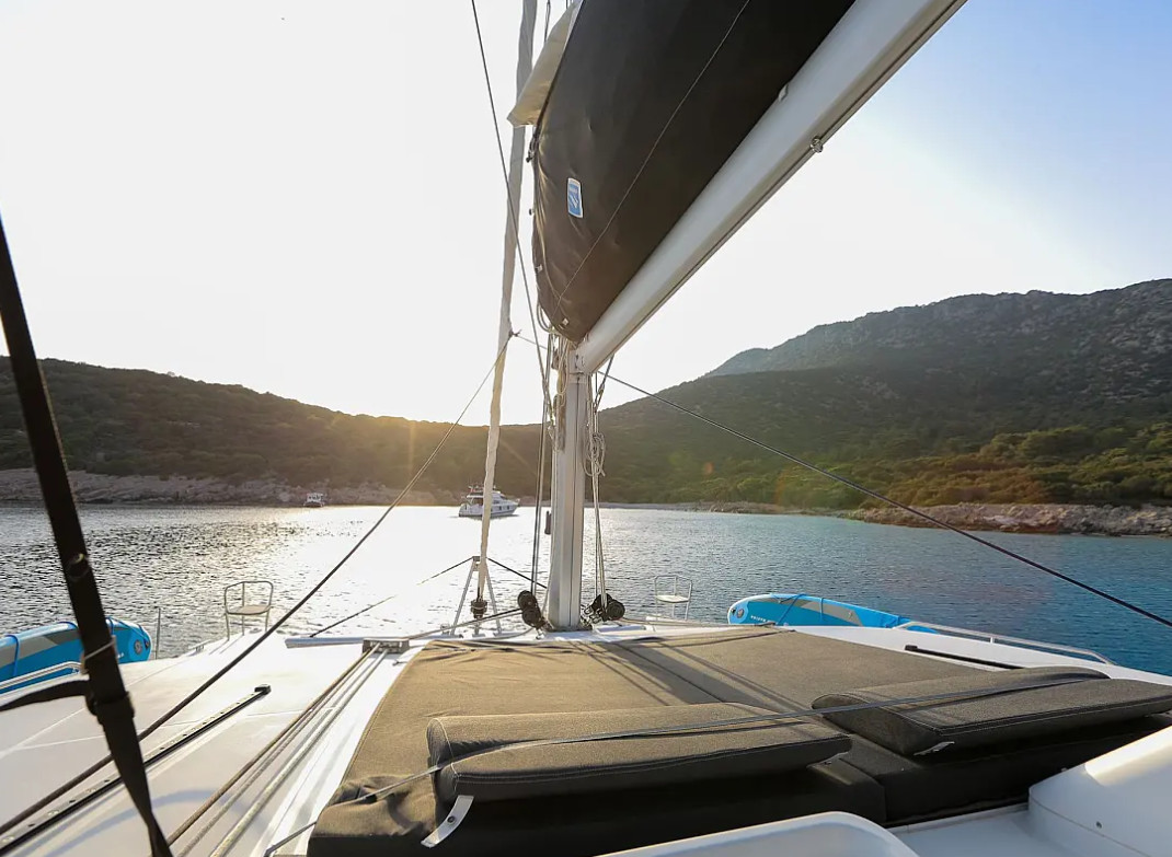 Lagoon 450 — photo 6