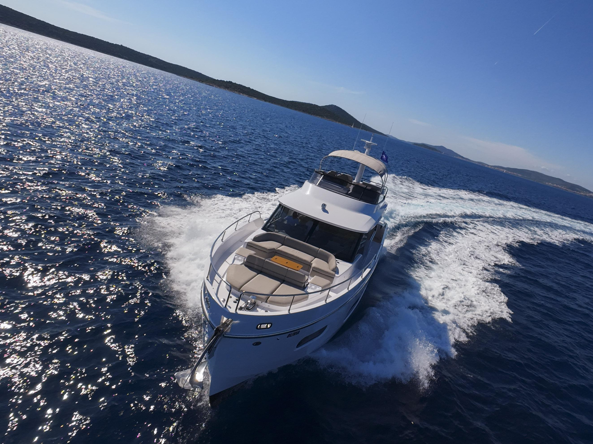 Azimut Magellano 60 — photo 116
