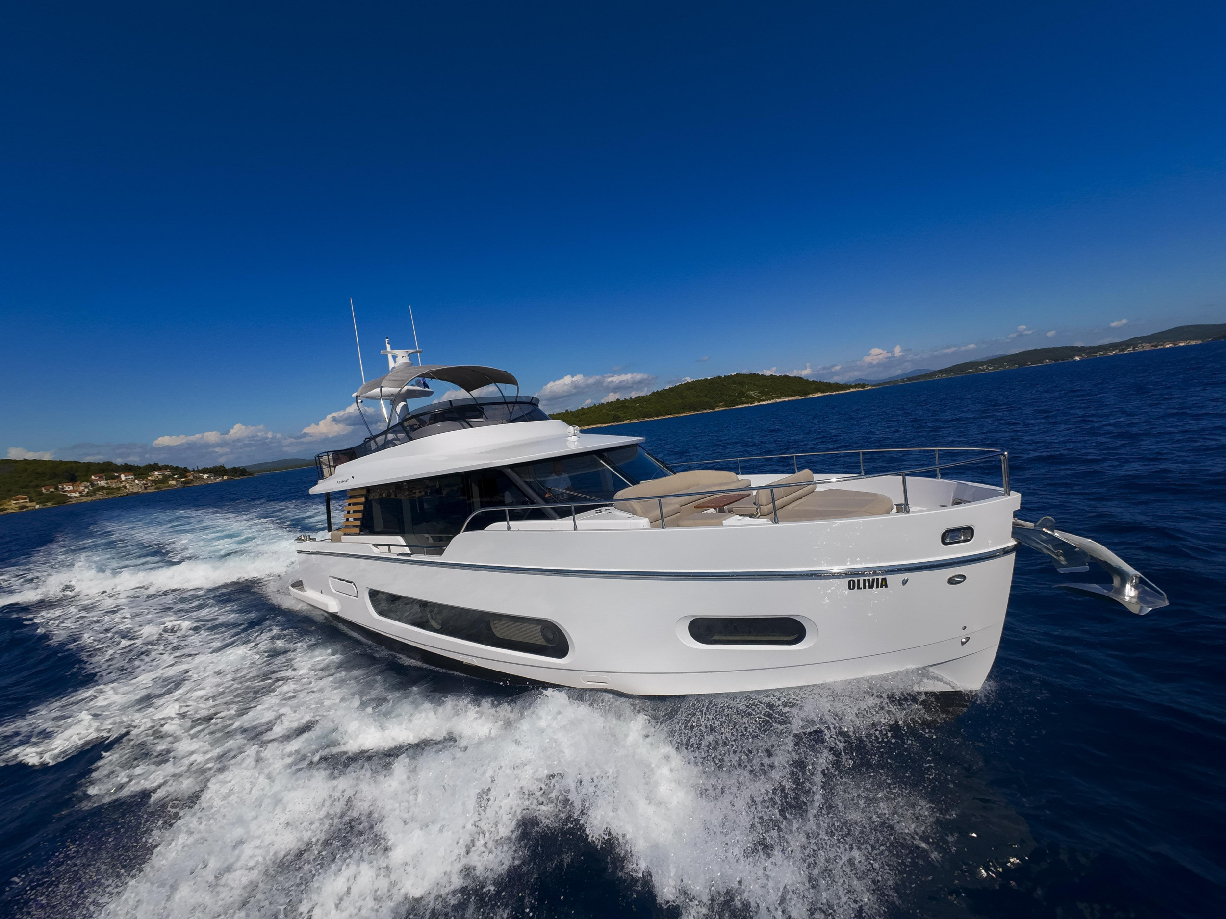 Azimut Magellano 60 — photo 81