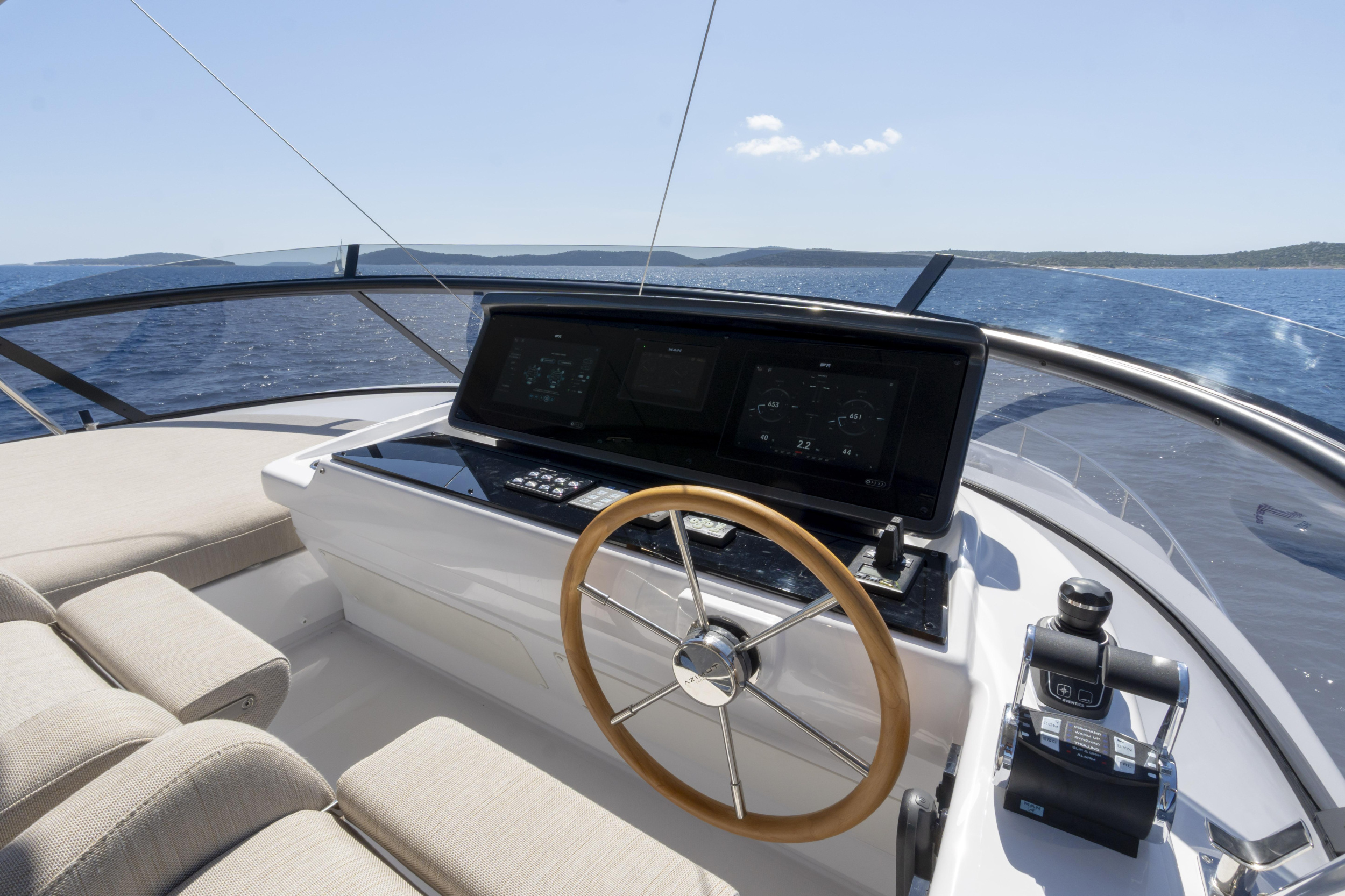 Azimut Magellano 60 — photo 78