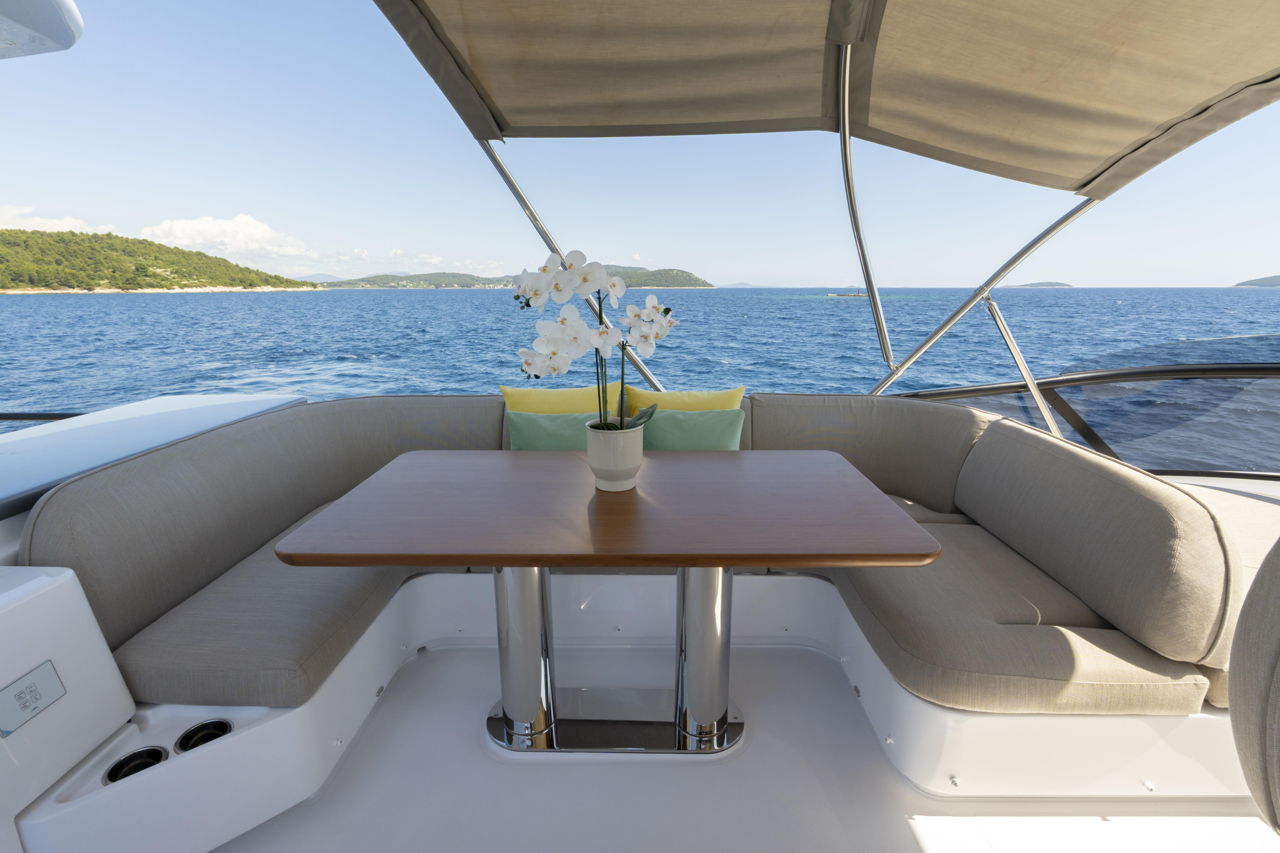 Azimut Magellano 60 — photo 90