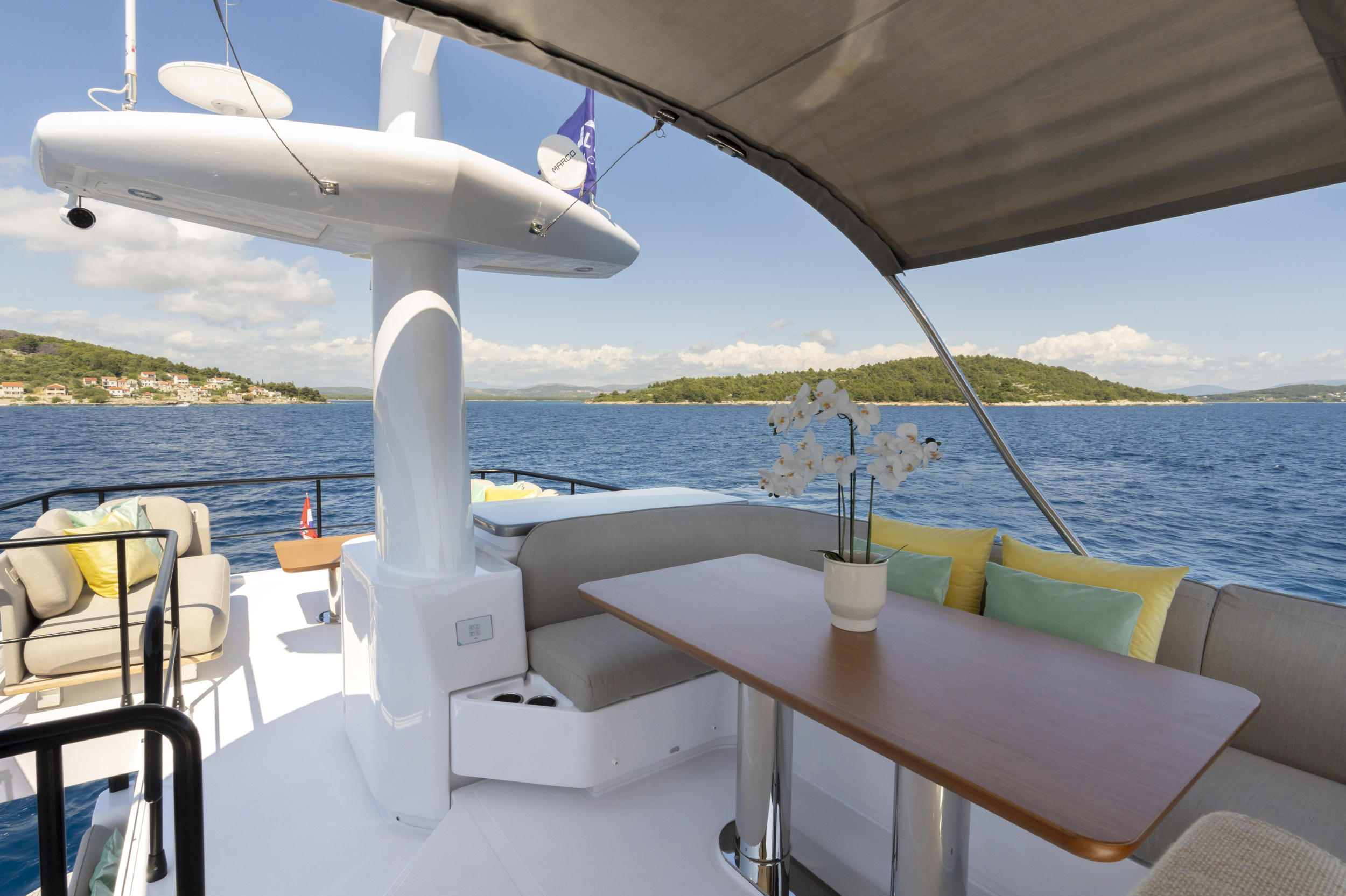 Azimut Magellano 60 — photo 37