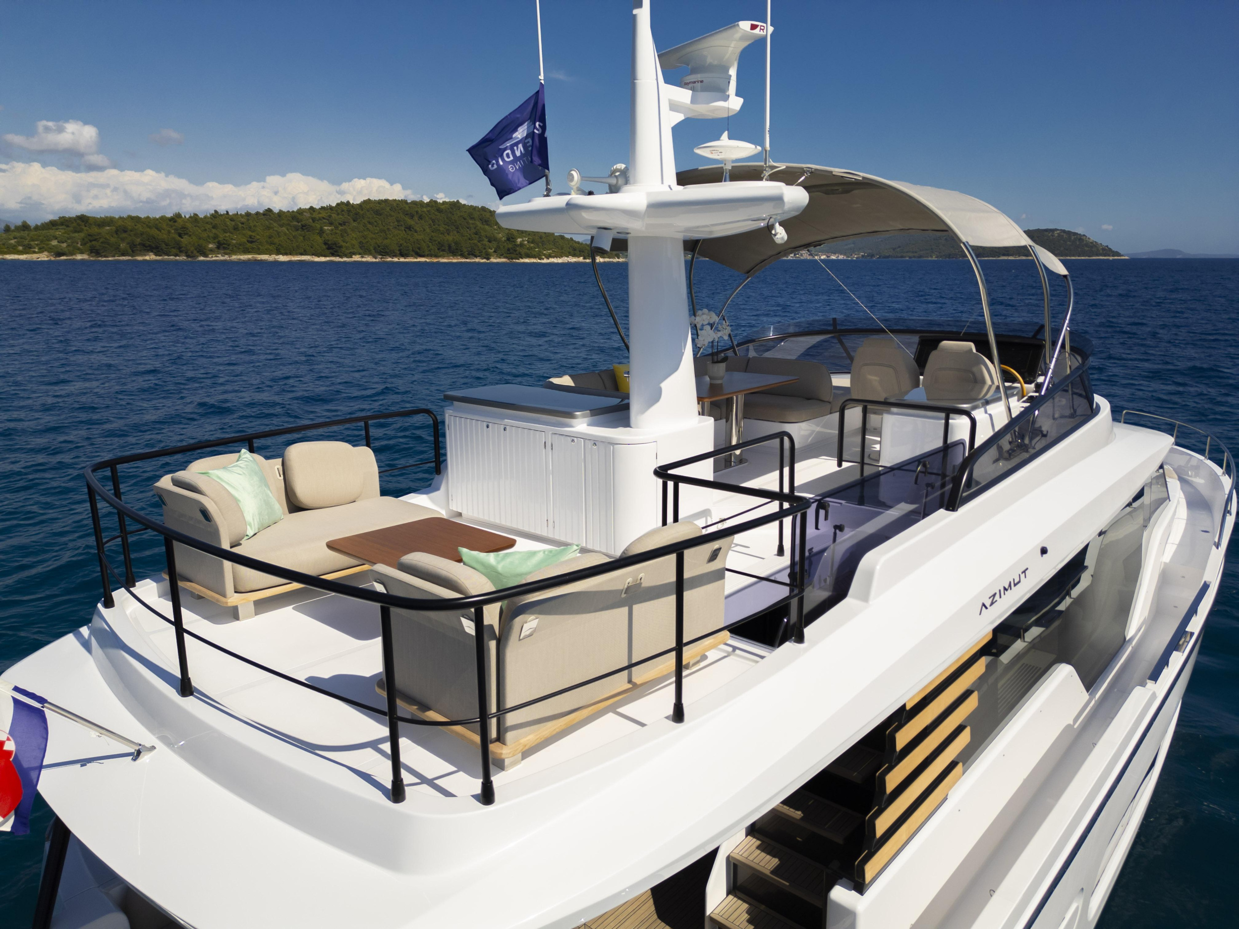 Azimut Magellano 60 — photo 89