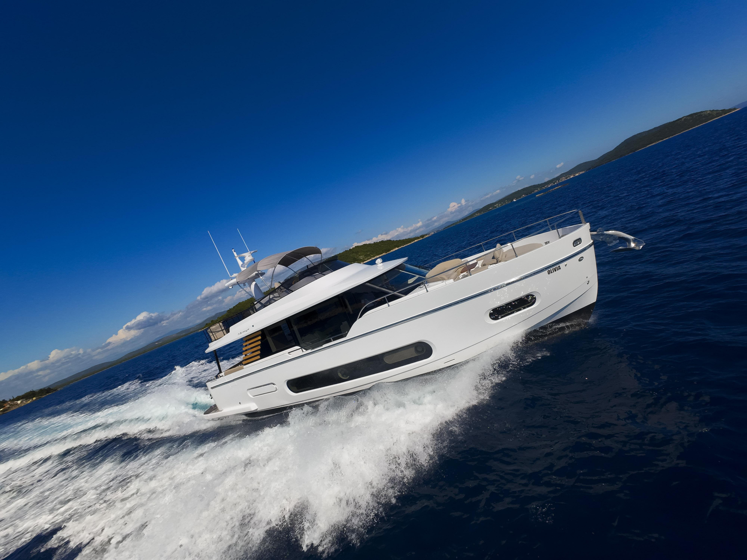 Azimut Magellano 60 — photo 32