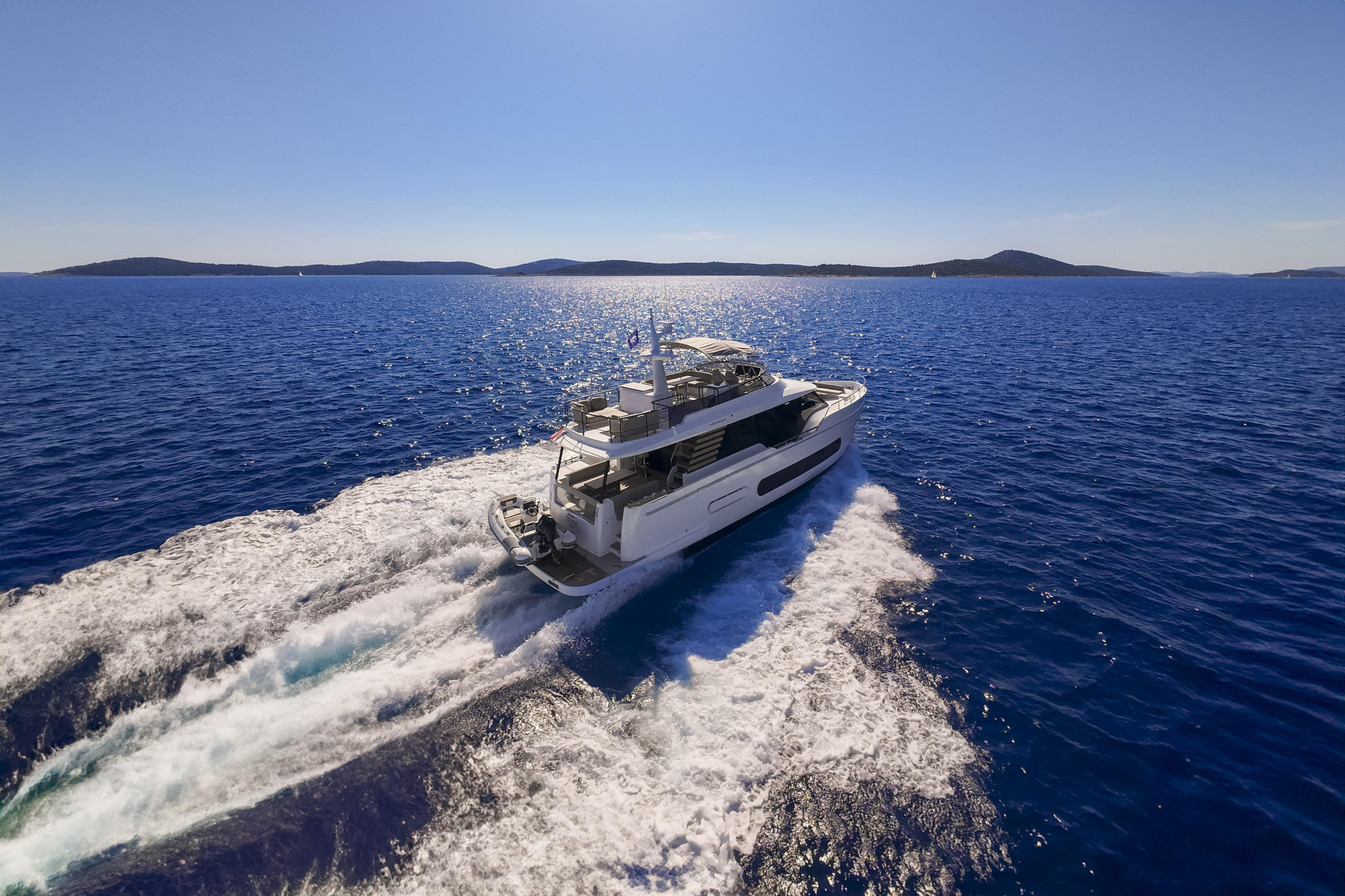 Azimut Magellano 60 — photo 93