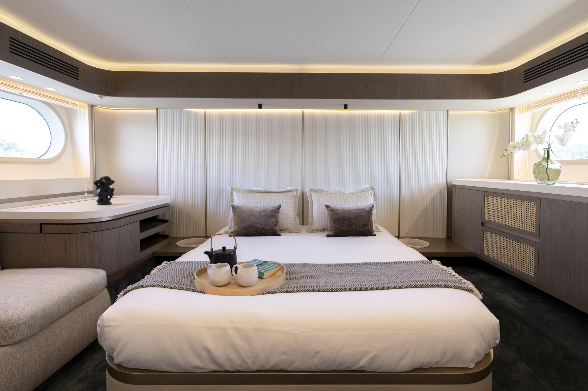 Azimut Magellano 60 — photo 15