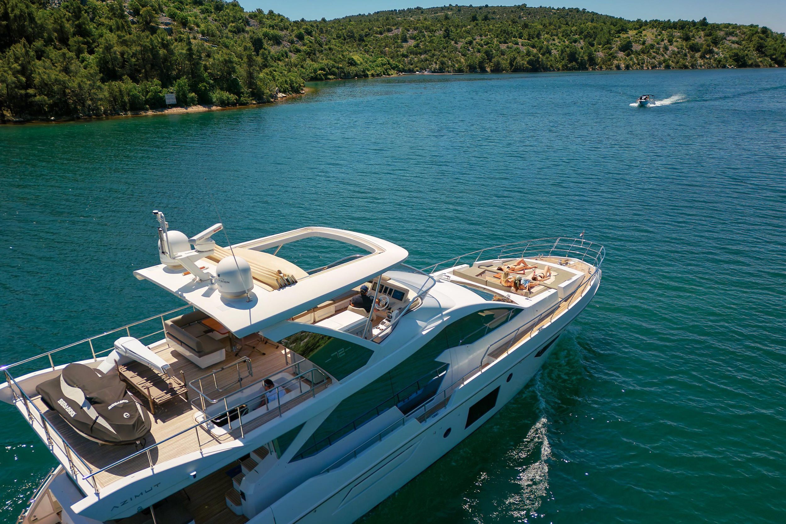 Azimut 72 — photo 128