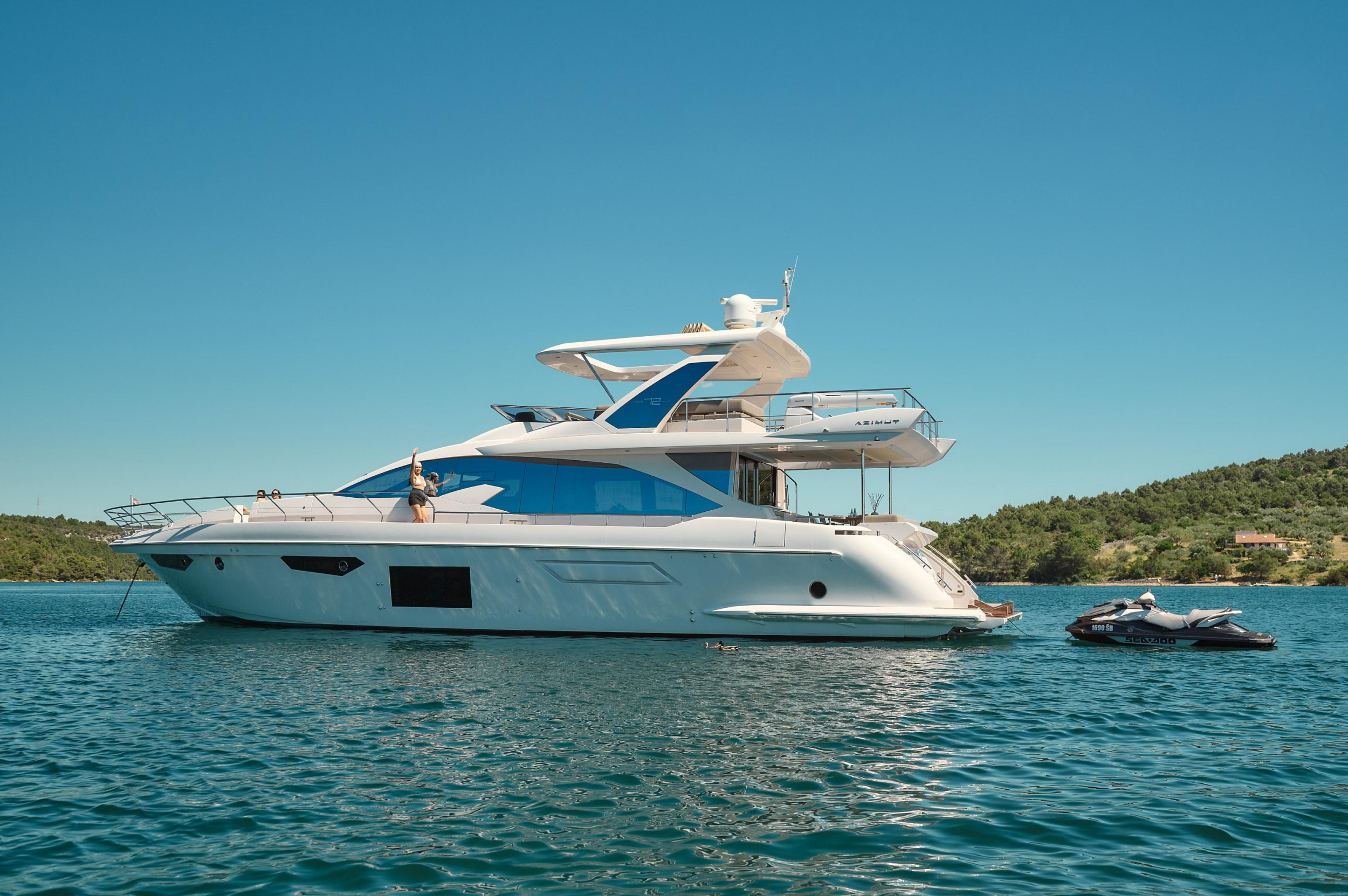 Azimut 72 — photo 42