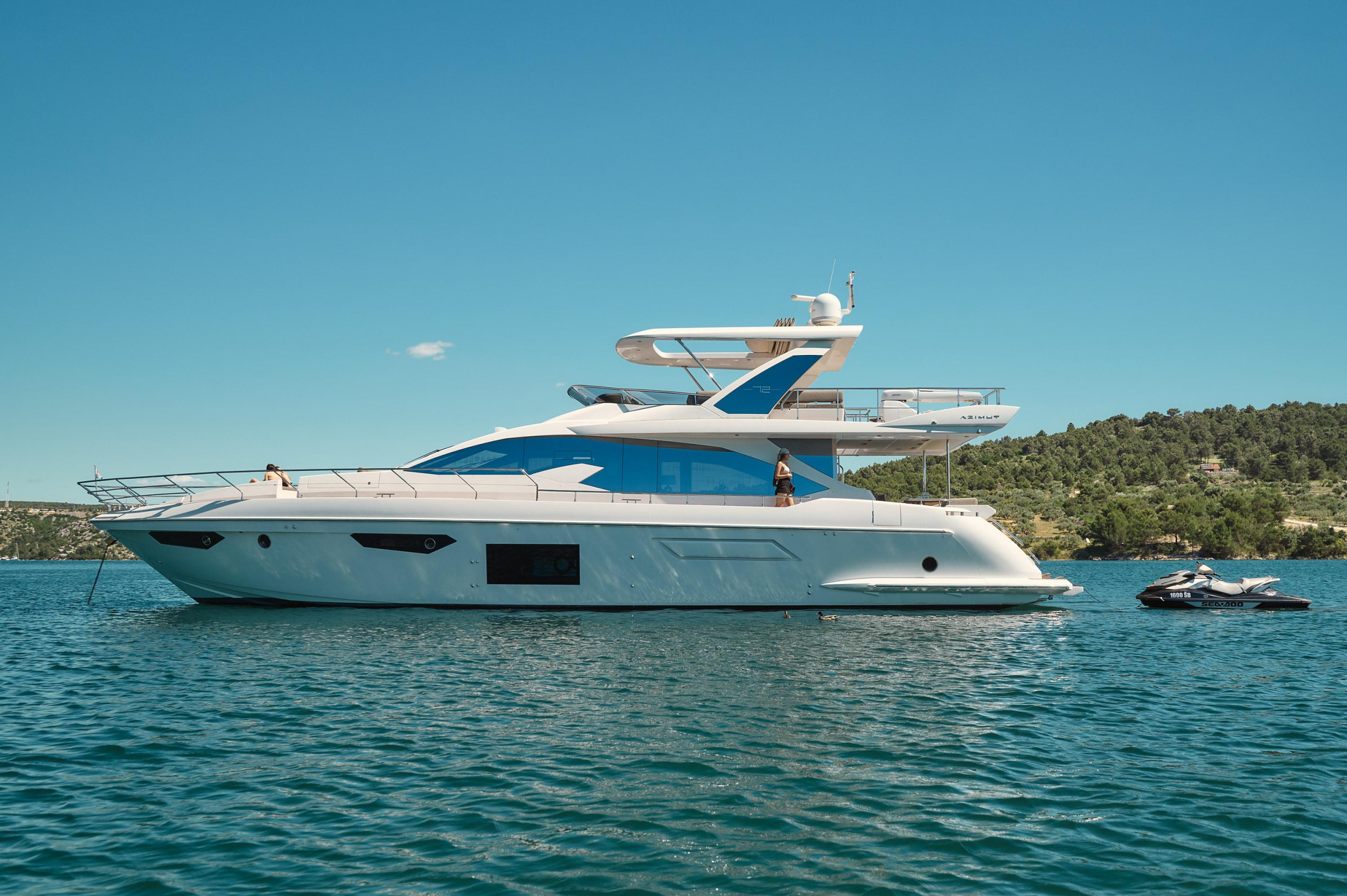 Azimut 72 — photo 112