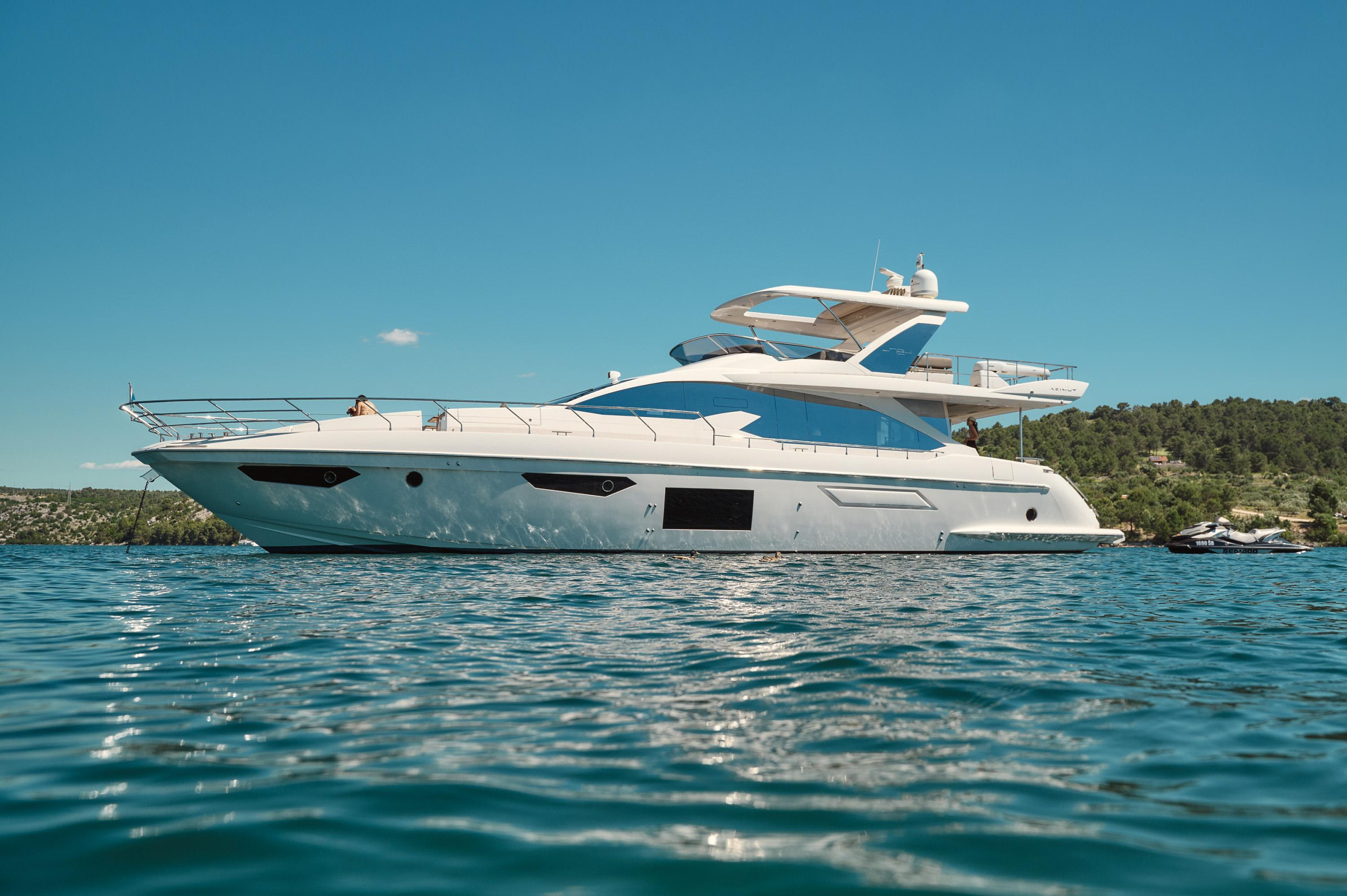 Azimut 72 — photo 90