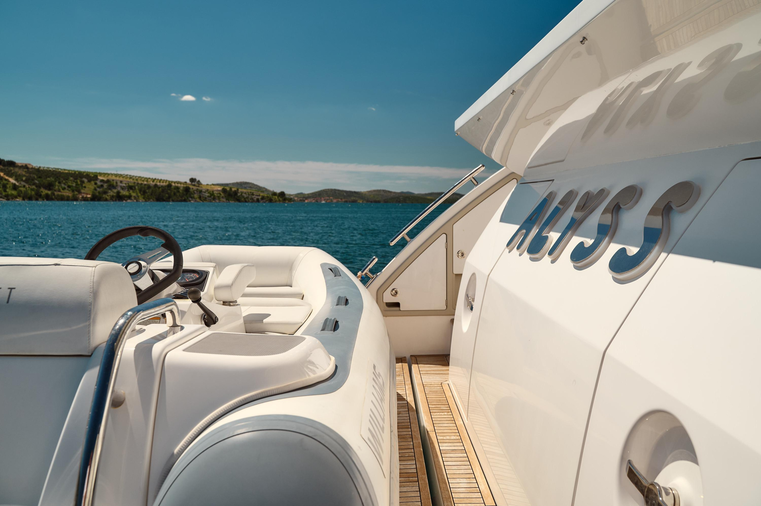 Azimut 72 — photo 160