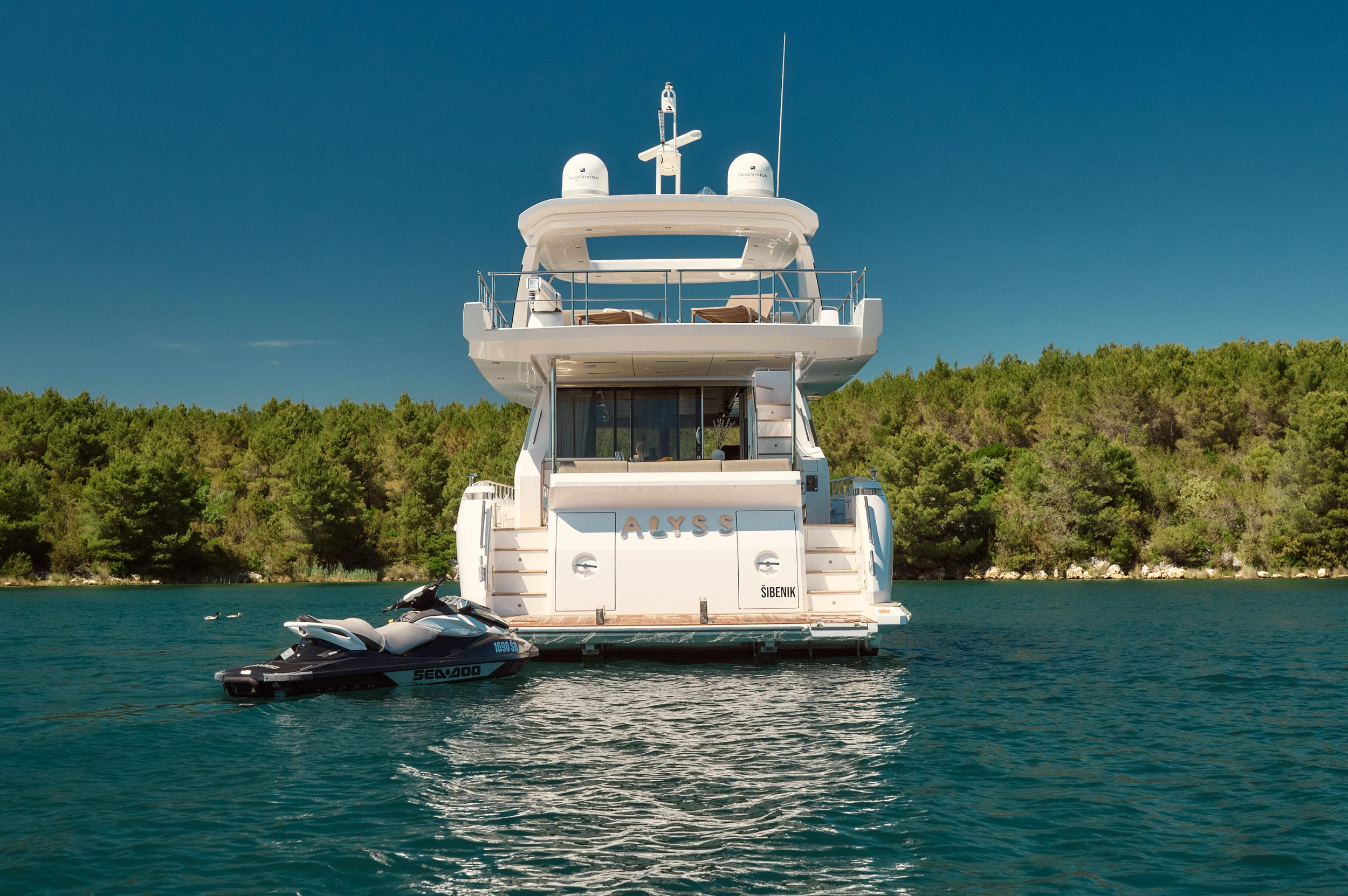 Azimut 72 — photo 156