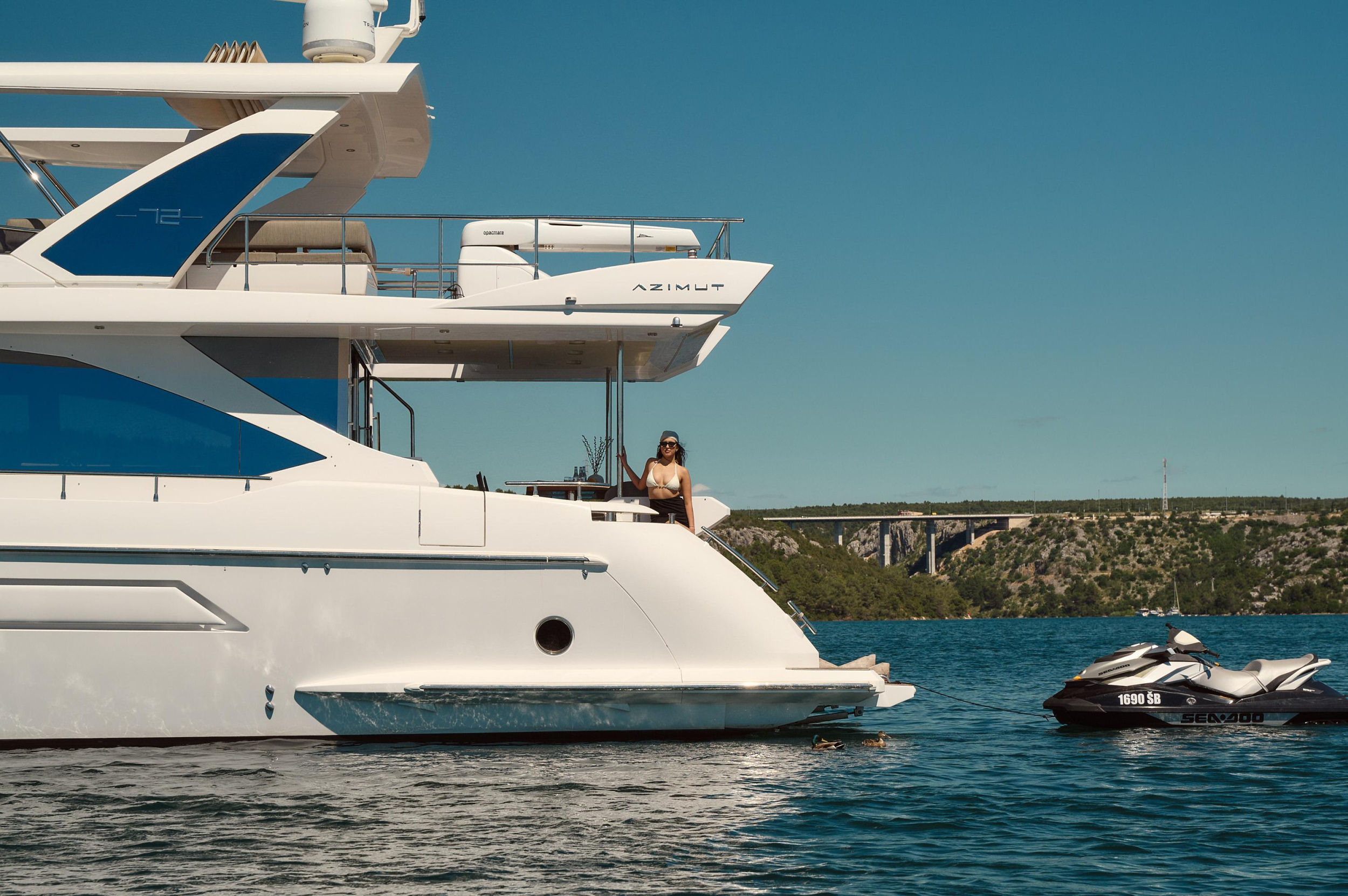 Azimut 72 — photo 34