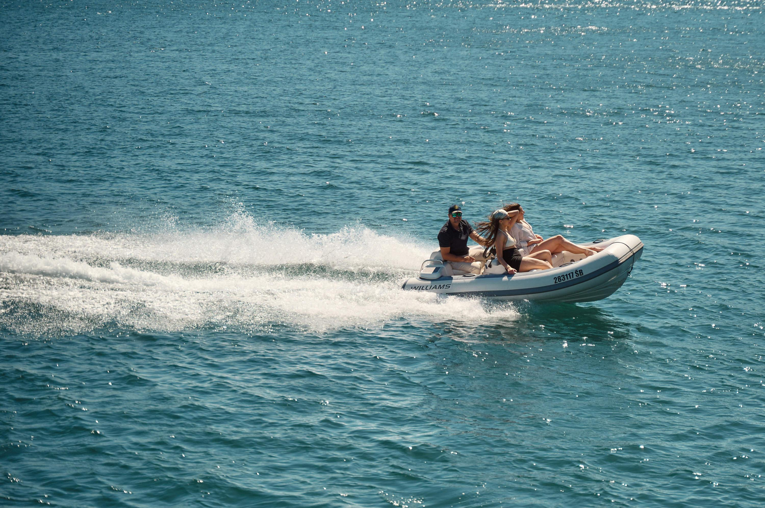 Azimut 72 — photo 97