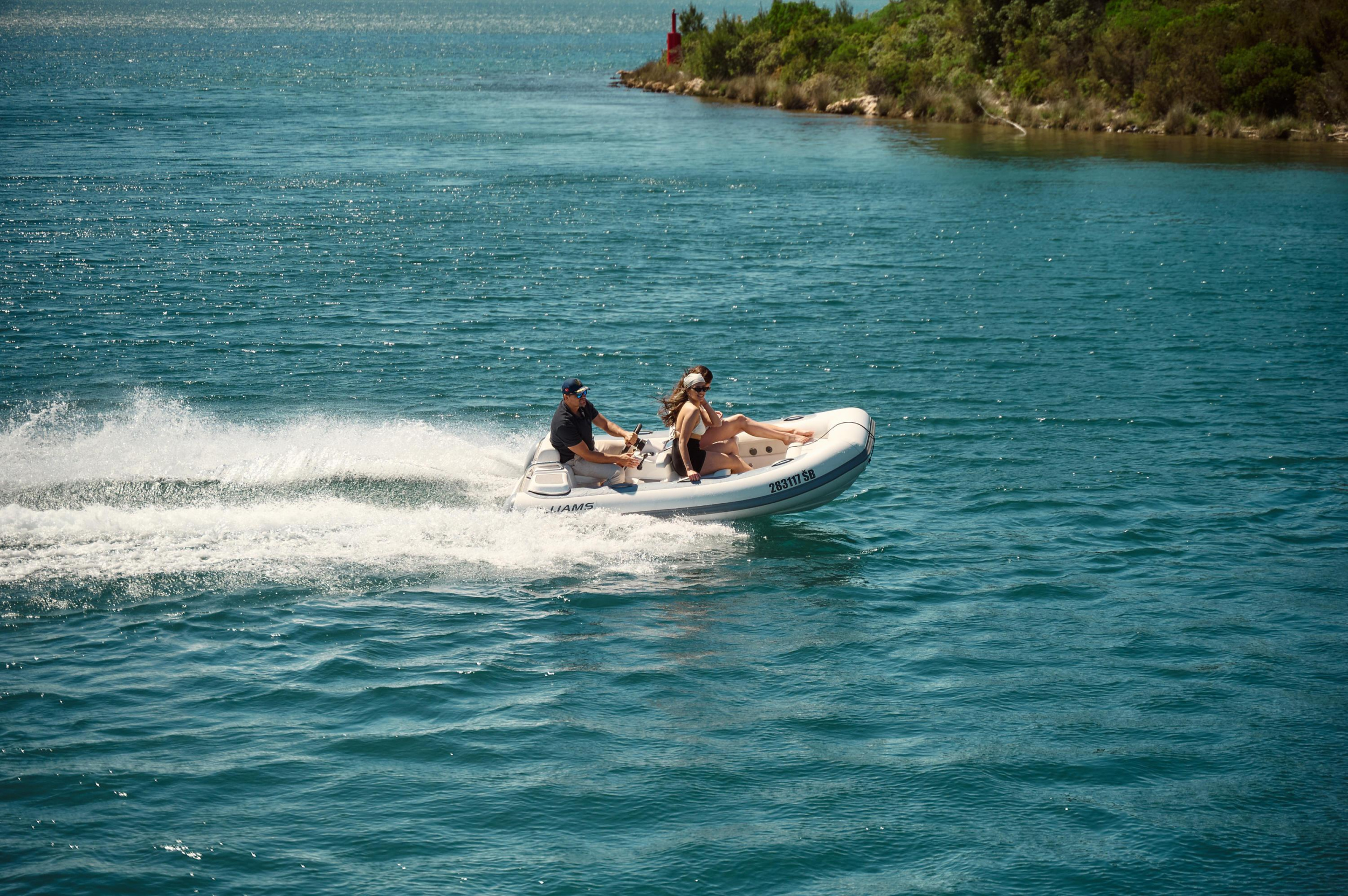 Azimut 72 — photo 116