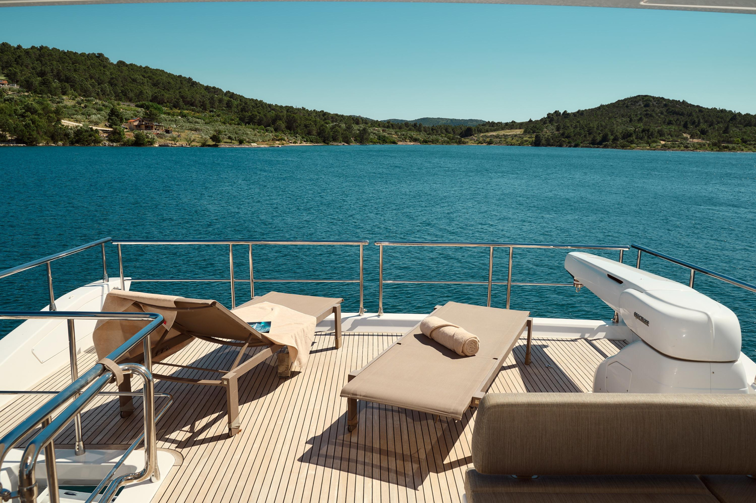 Azimut 72 — photo 75
