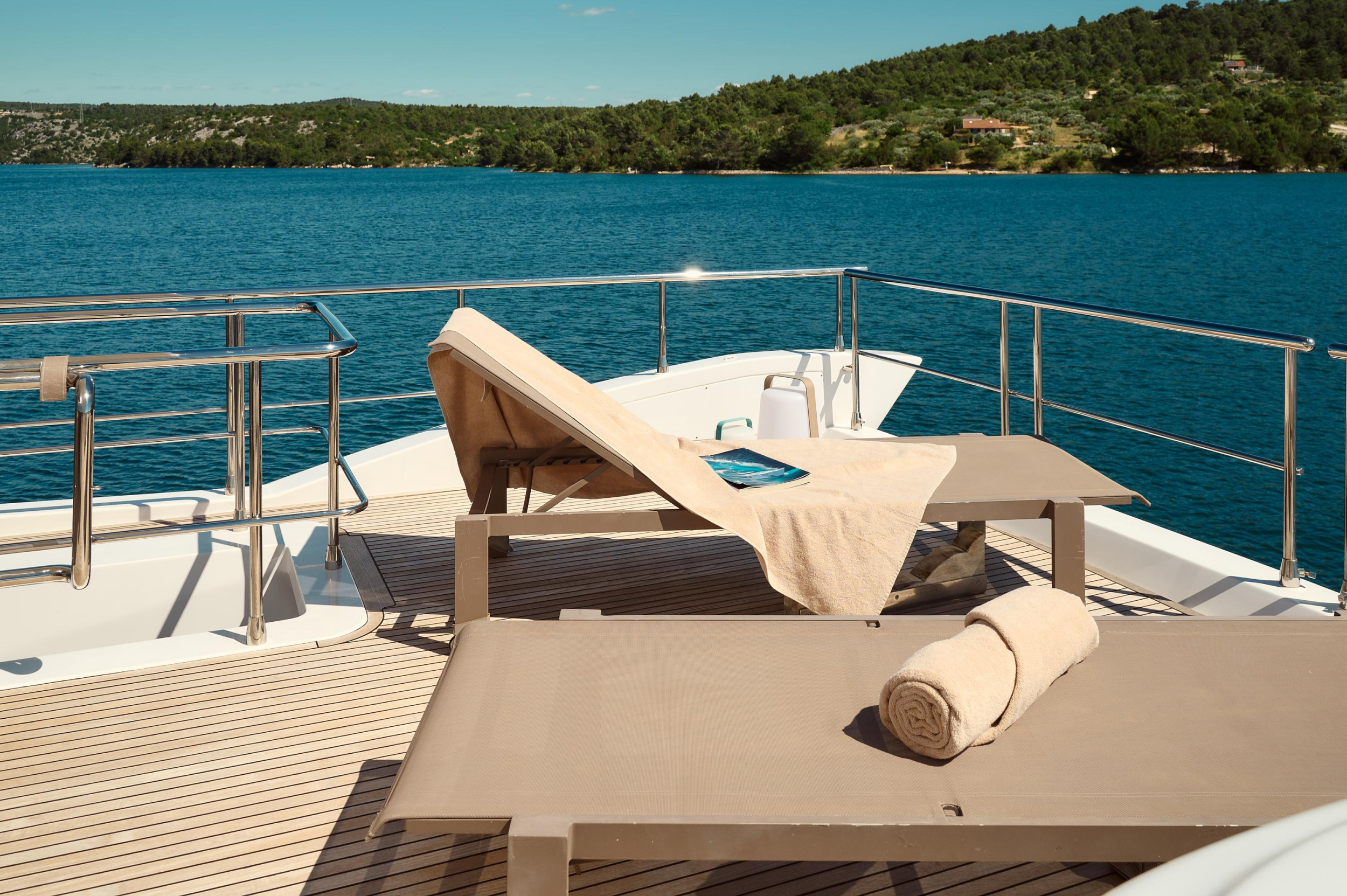 Azimut 72 — photo 14