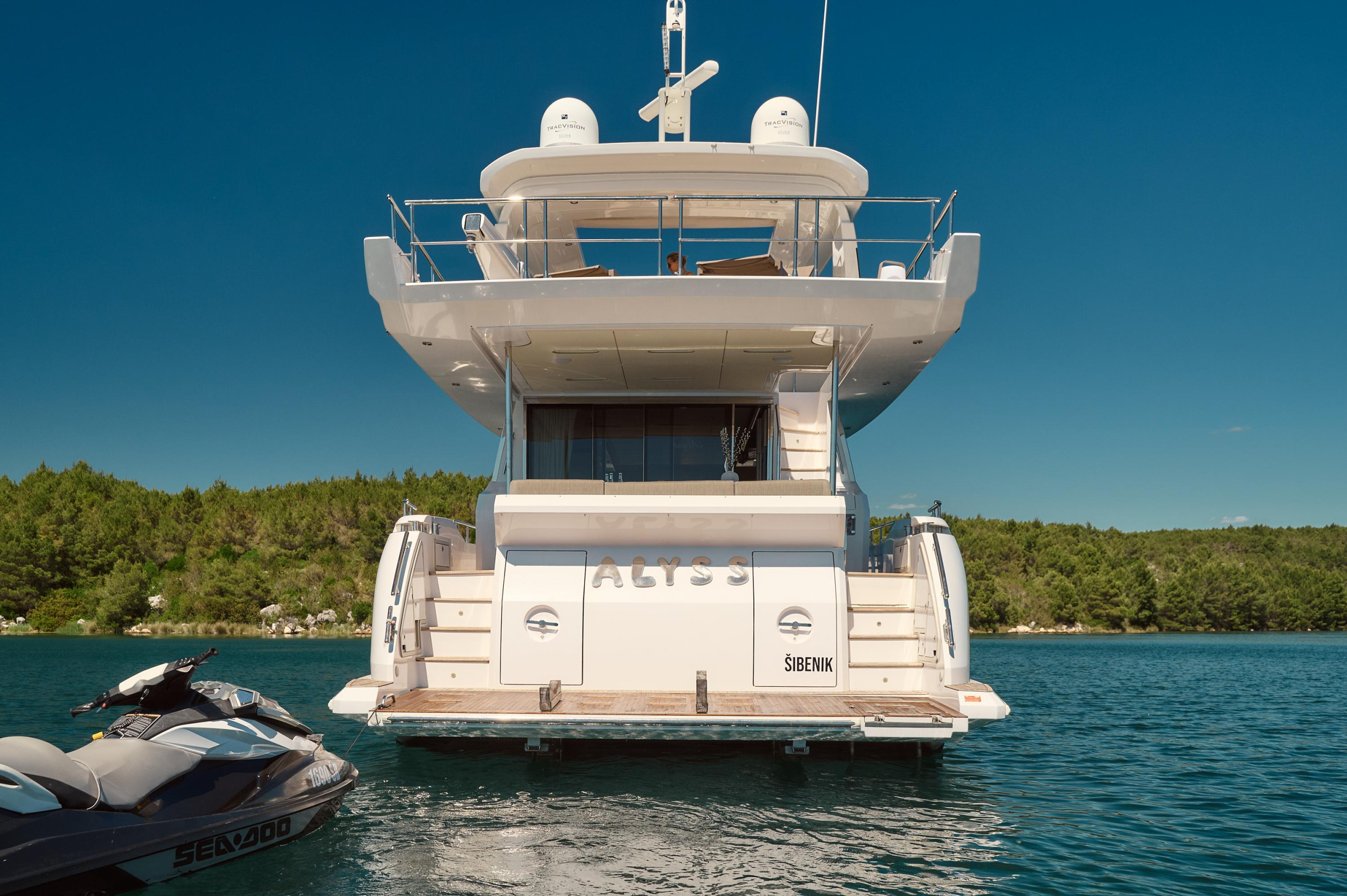 Azimut 72 — photo 143
